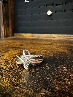 Silver Genuine Diamond Crossover Ribbon Ring - Women Jewelry